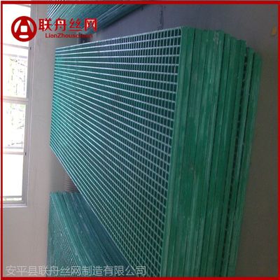 曲阜鴿舍地網(wǎng)玻璃鋼格柵蓋板,樹(shù)坑玻璃鋼格柵蓋板歡迎訂購(gòu)